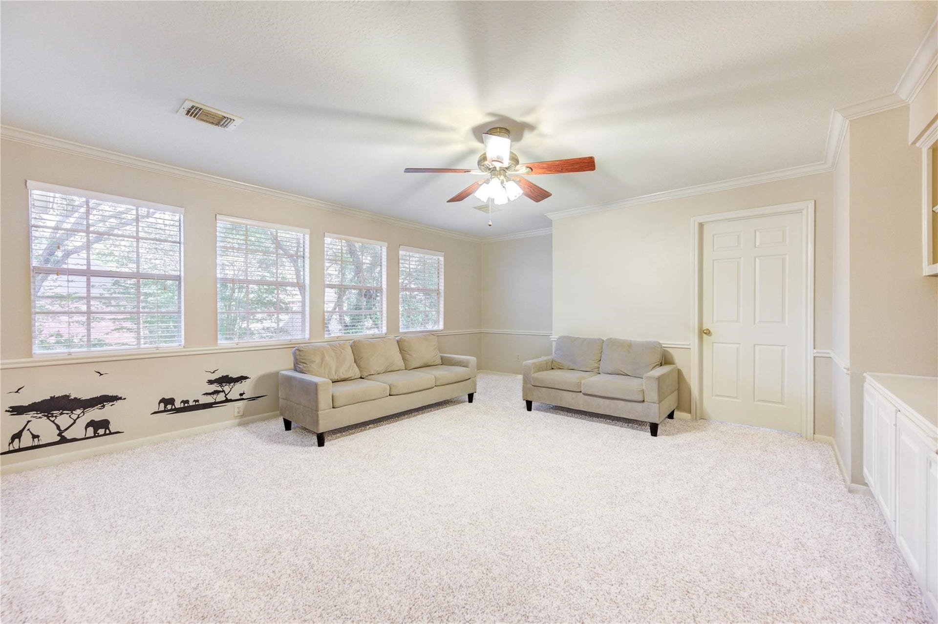3911 Fawn Nest Trail, Sugar Land, TX 77479 3911 Fawn Nest Trail, Sugar Land, TX 77479