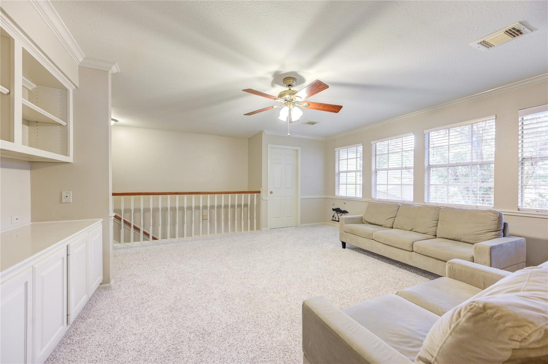 3911 Fawn Nest Trail, Sugar Land, TX 77479 3911 Fawn Nest Trail, Sugar Land, TX 77479