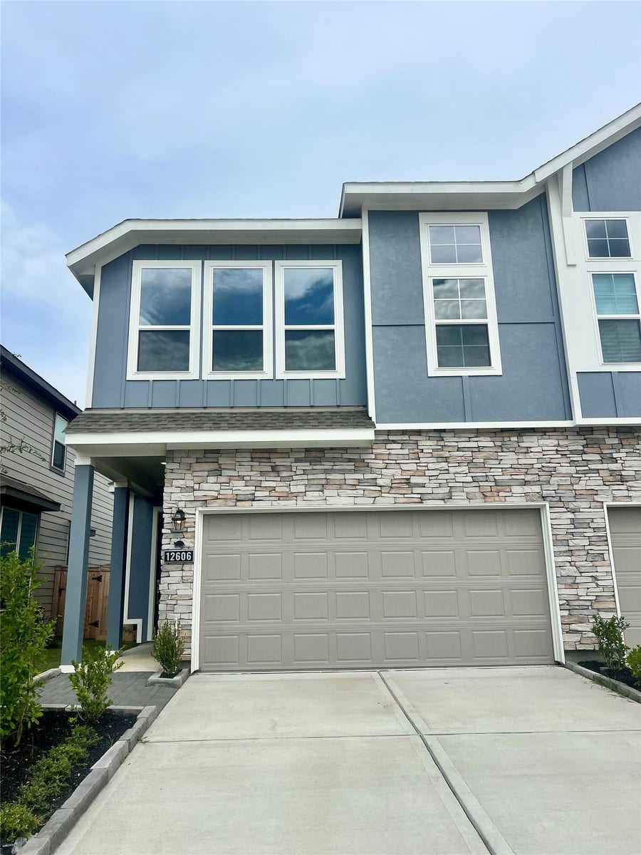 Property photo for 12606 Blue Catfish Lane, Cypress, TX