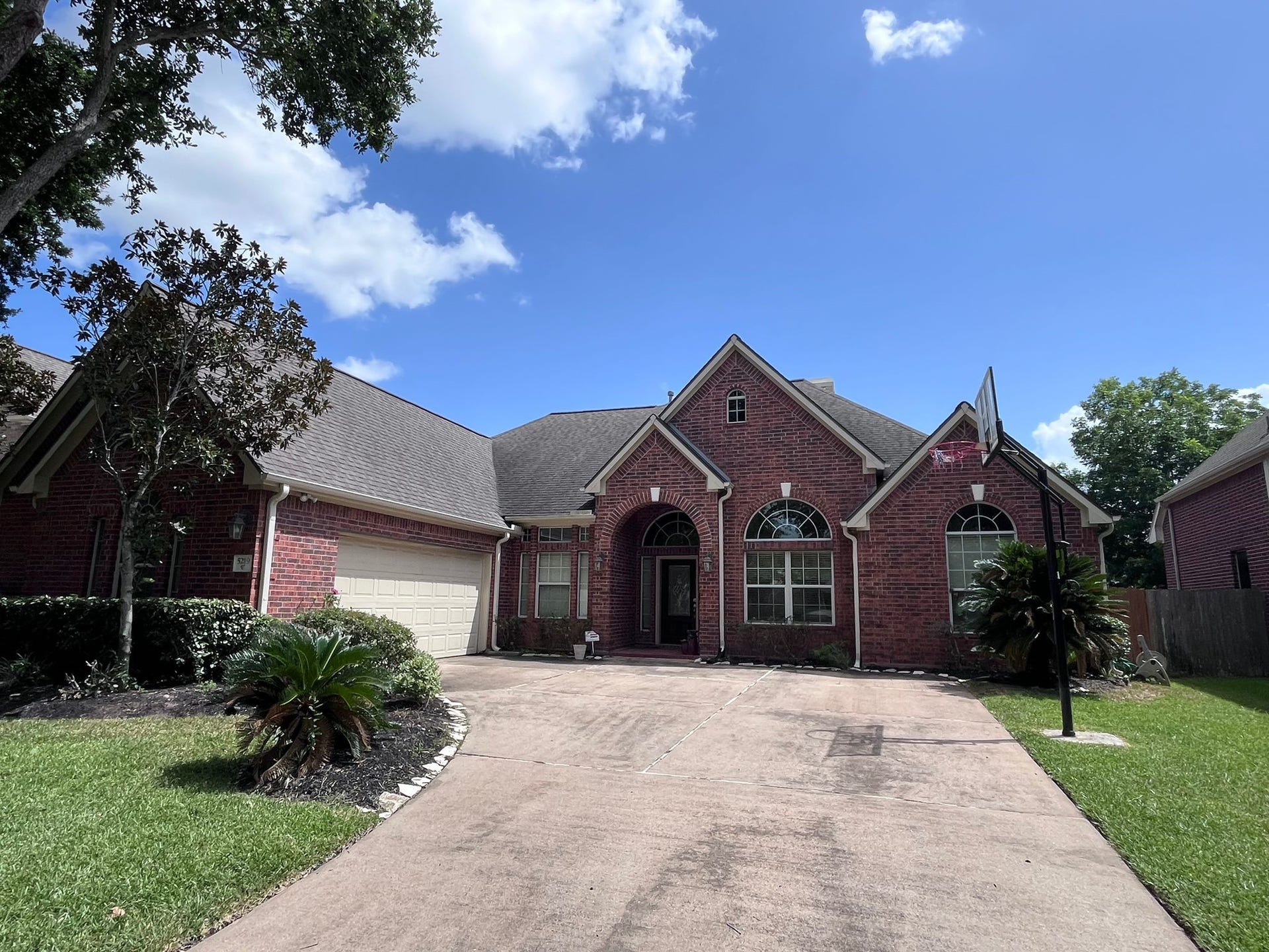 5219 Emerald Trace Court, Sugar Land, TX 77479 5219 Emerald Trace Court, Sugar Land, TX 77479