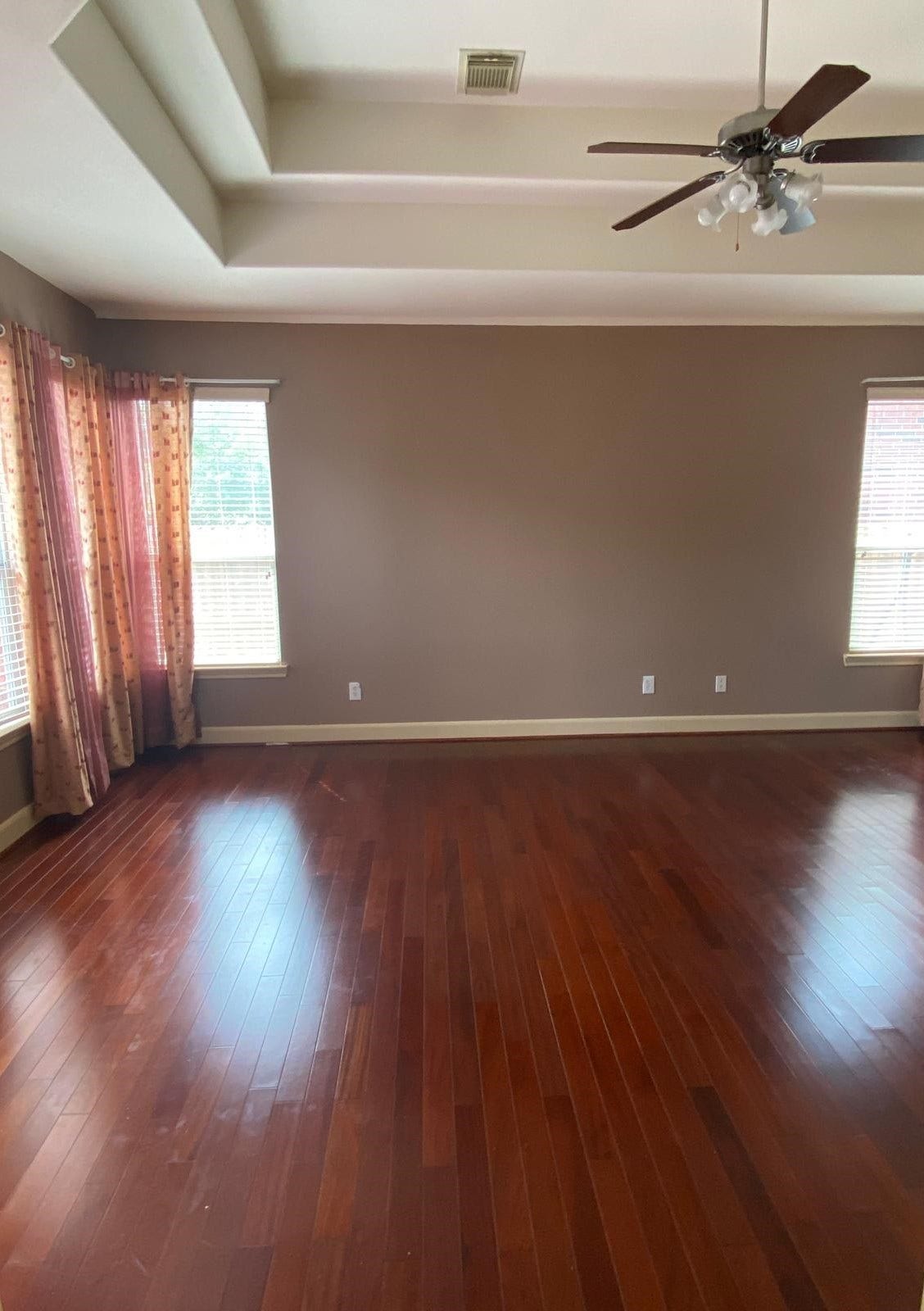 5219 Emerald Trace Court, Sugar Land, TX 77479 5219 Emerald Trace Court, Sugar Land, TX 77479