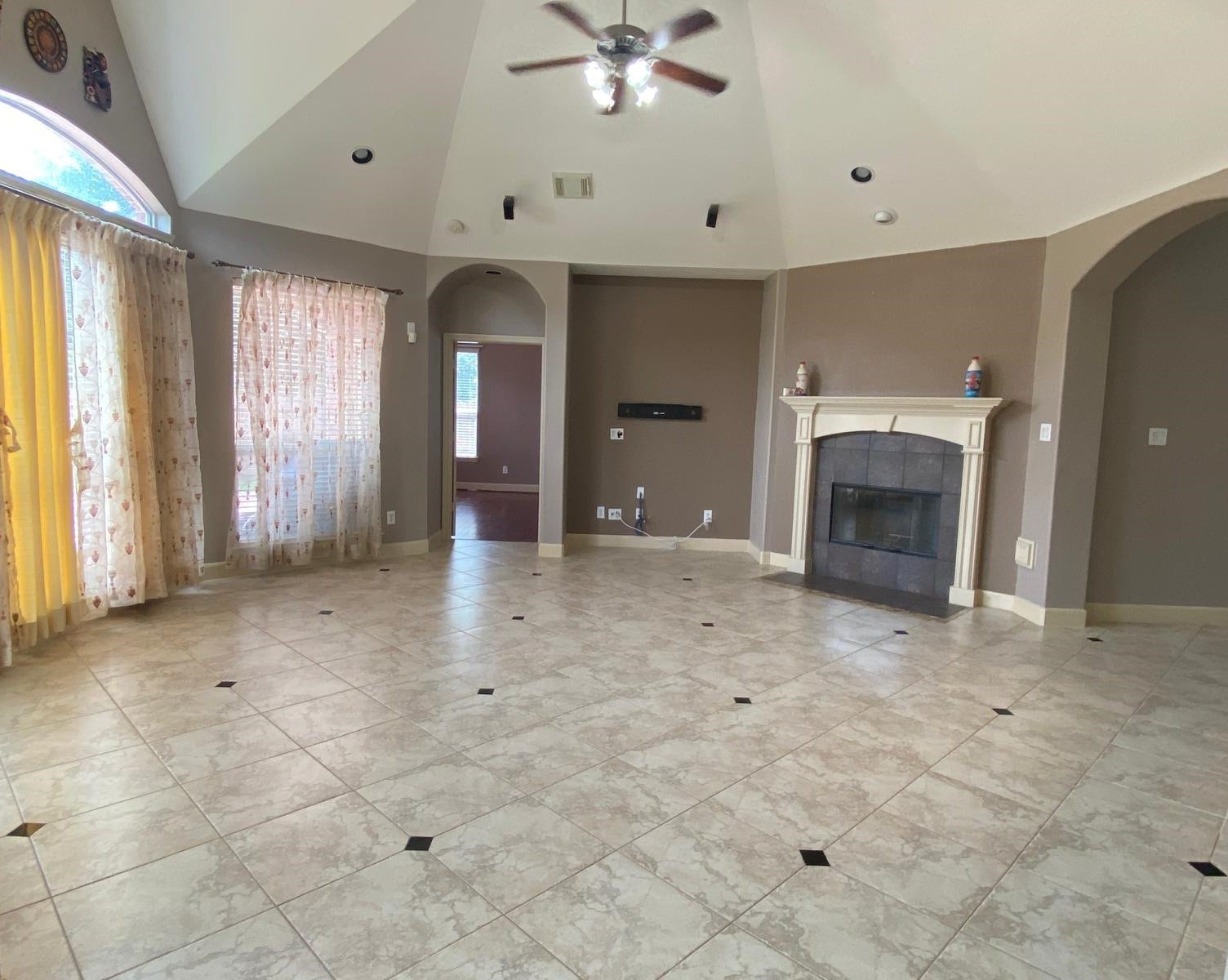 5219 Emerald Trace Court, Sugar Land, TX 77479 5219 Emerald Trace Court, Sugar Land, TX 77479