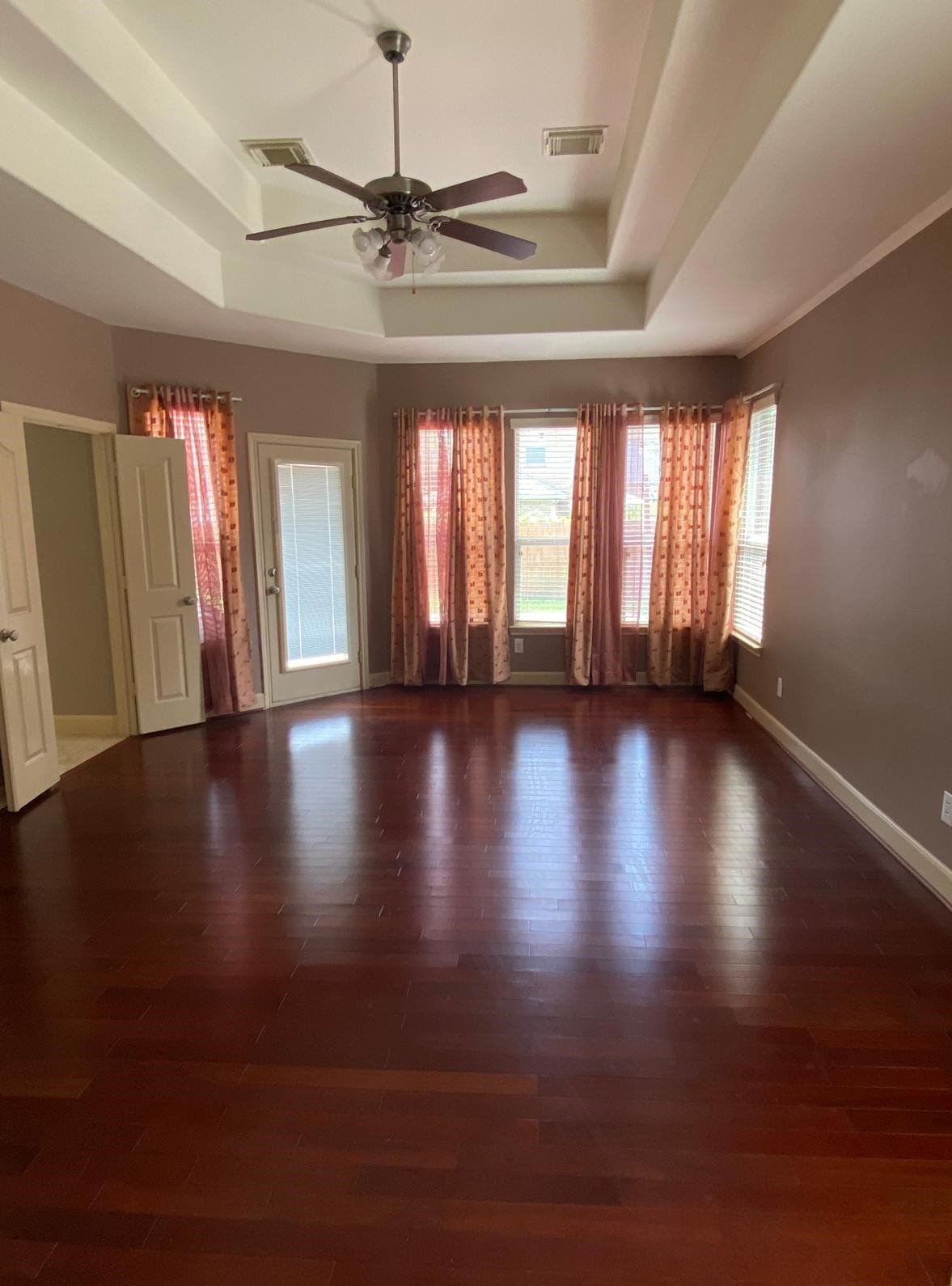 5219 Emerald Trace Court, Sugar Land, TX 77479 5219 Emerald Trace Court, Sugar Land, TX 77479