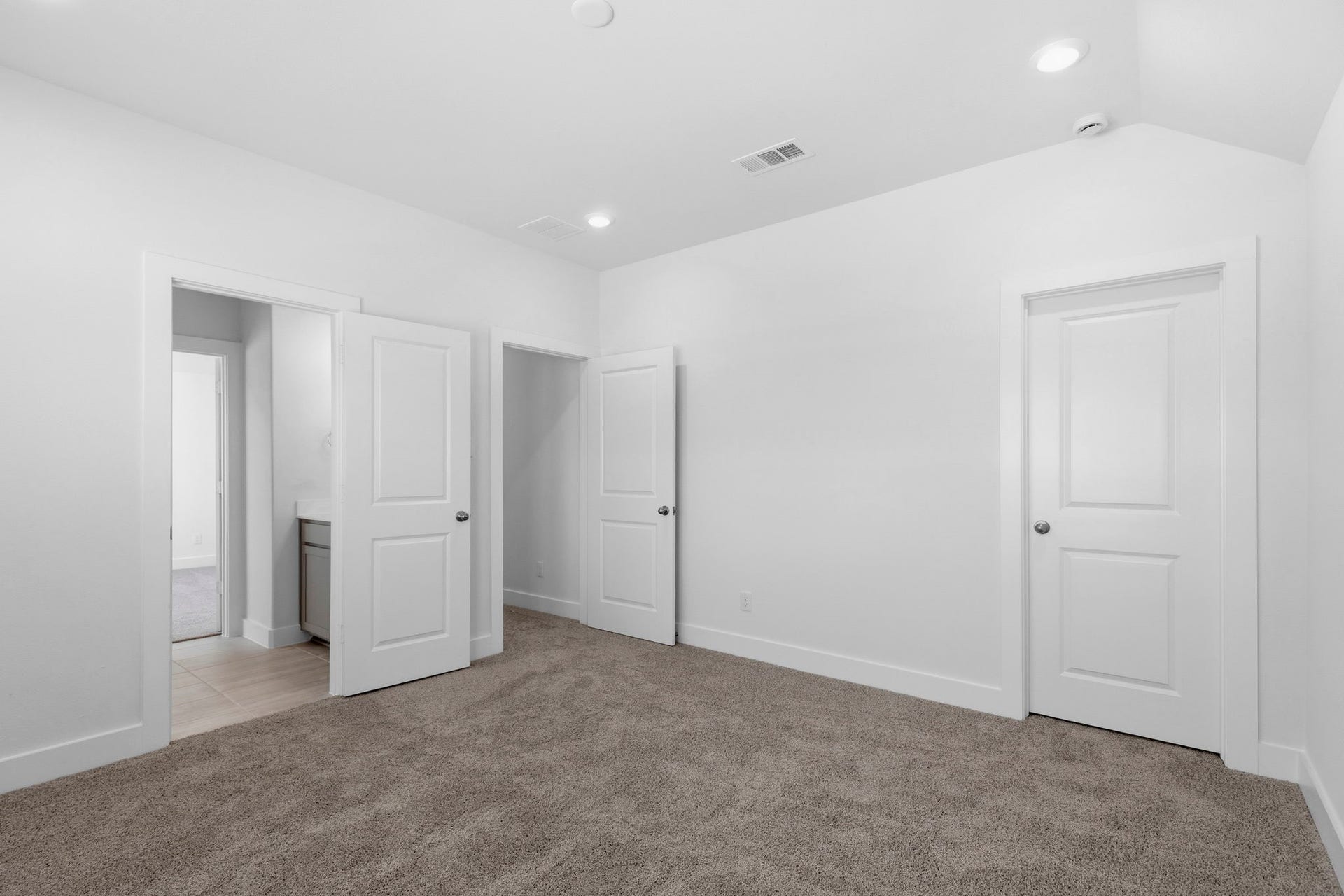 813 Green Ash Way, Waller, TX 77484