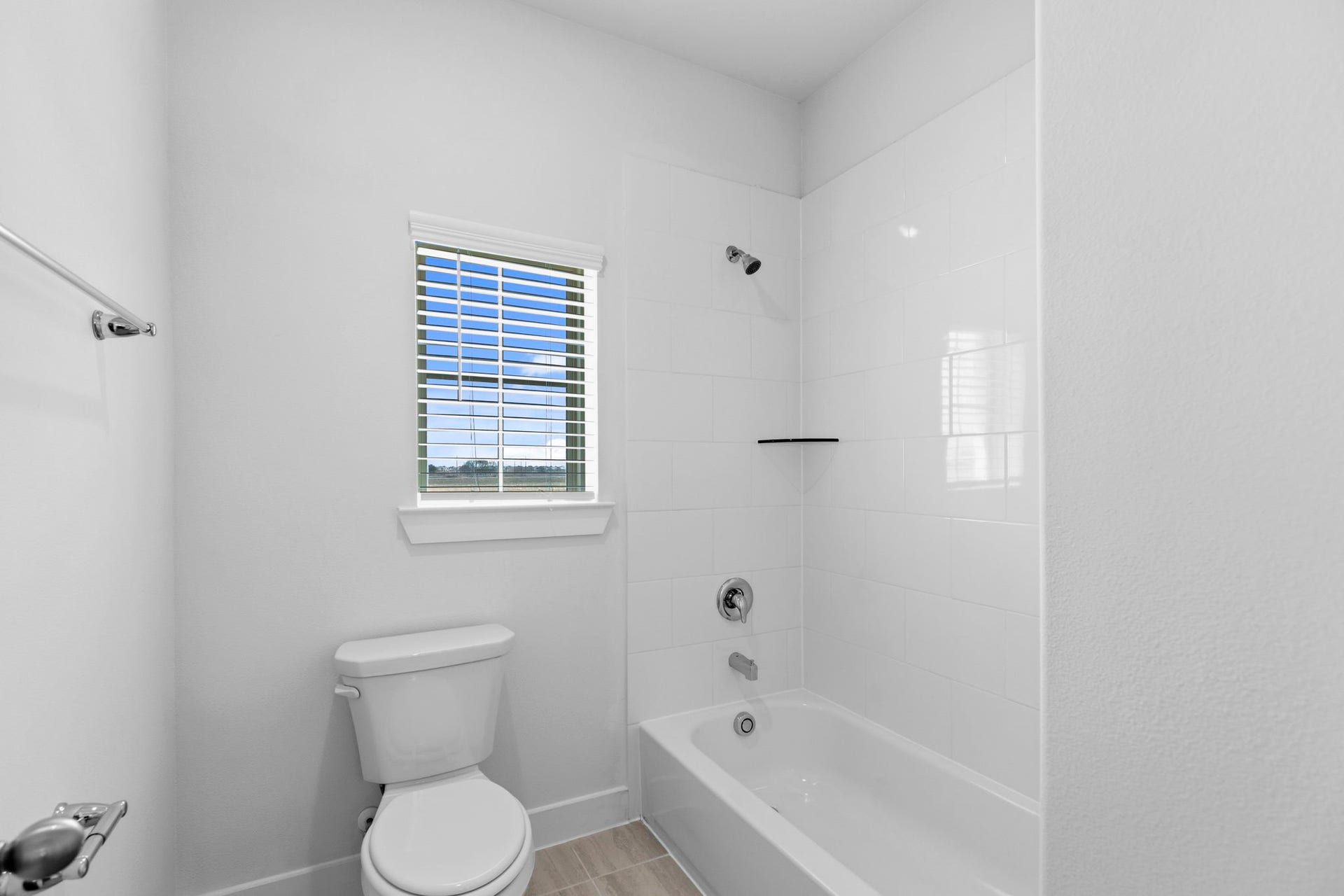 813 Green Ash Way, Waller, TX 77484