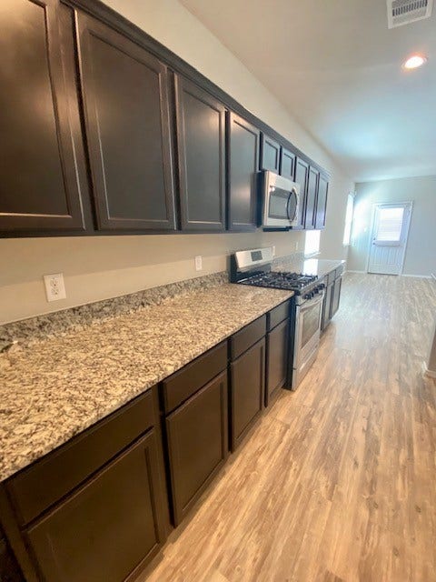 7019 Bonaire Vista Lane, Conroe, TX 77304