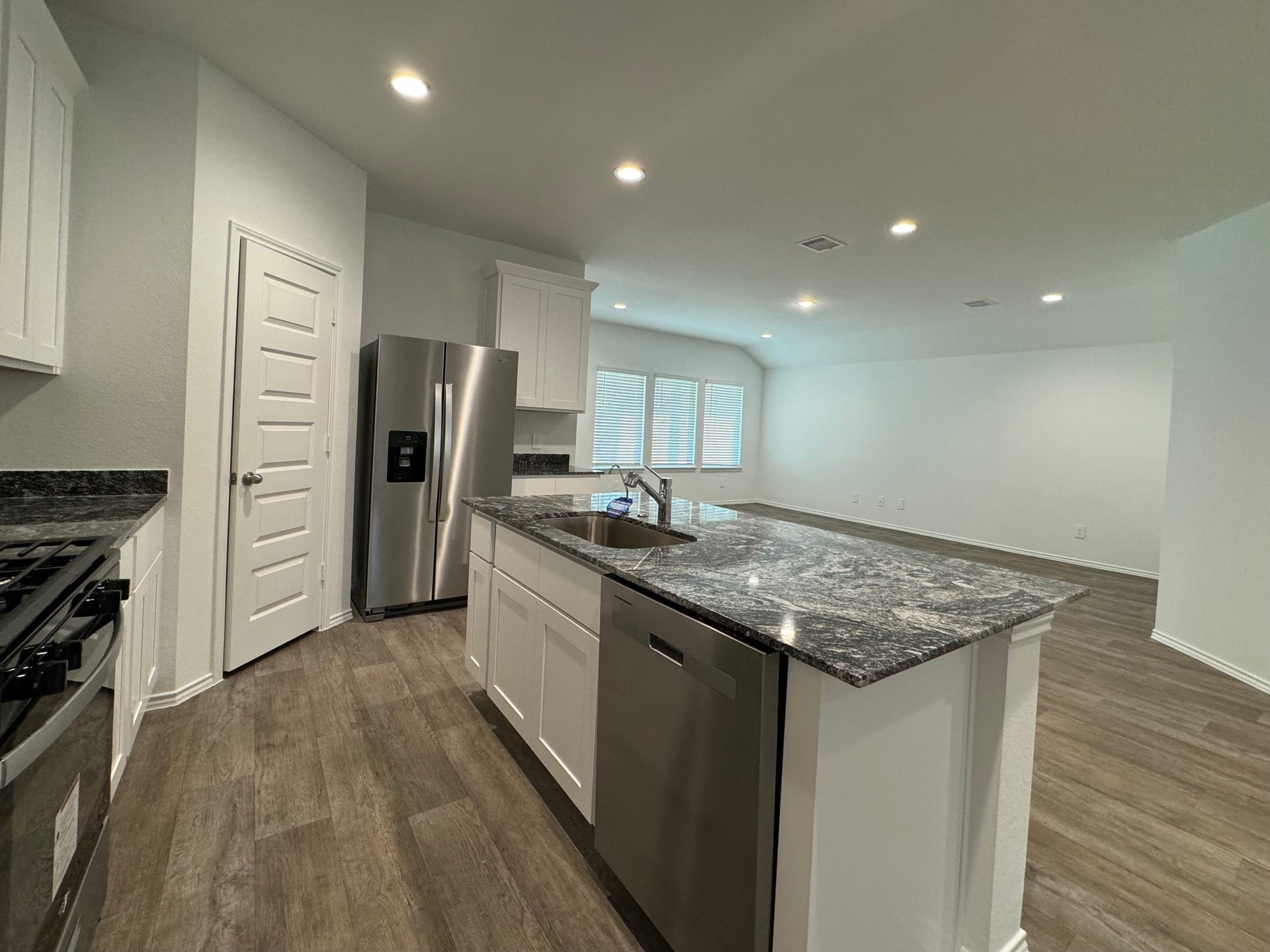 2716 Bryan Grove Lane, Rosenberg, TX 77469 2716 Bryan Grove Lane, Rosenberg, TX 77469