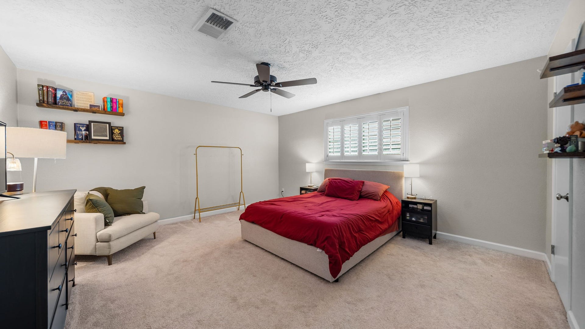 3936 Laura Leigh Drive, Friendswood, TX 77546 3936 Laura Leigh Drive, Friendswood, TX 77546