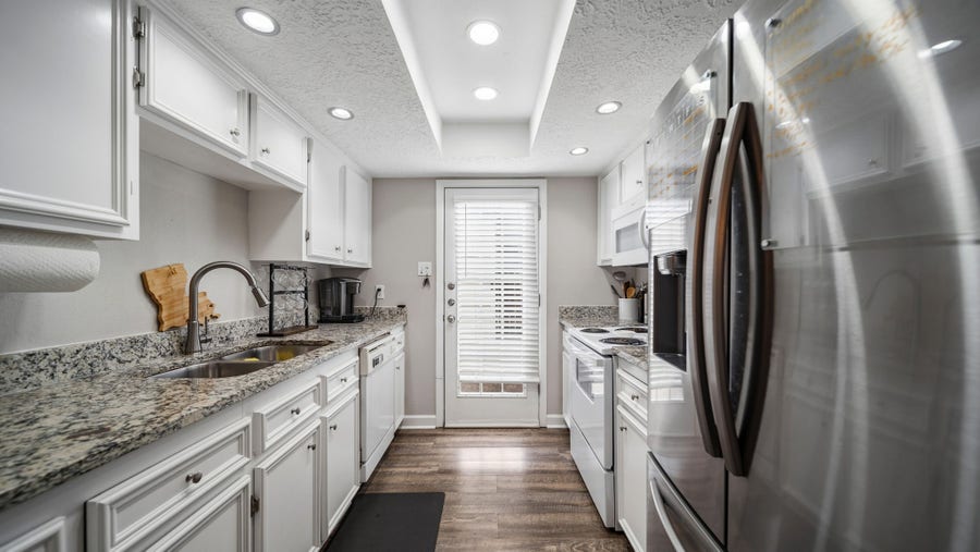 Property photo for 3936 Laura Leigh Drive, Friendswood, TX
