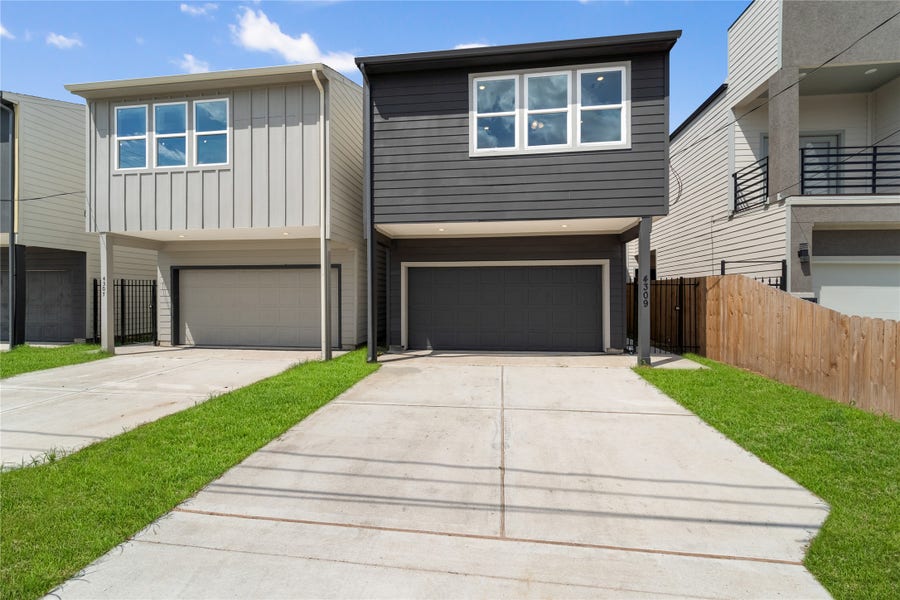 Property photo for 4307 Larkspur Street, Houston, TX