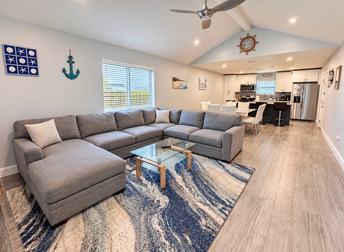 1112 32nd Street, Galveston, TX 77550 View into Living, Dining and Kitchen.