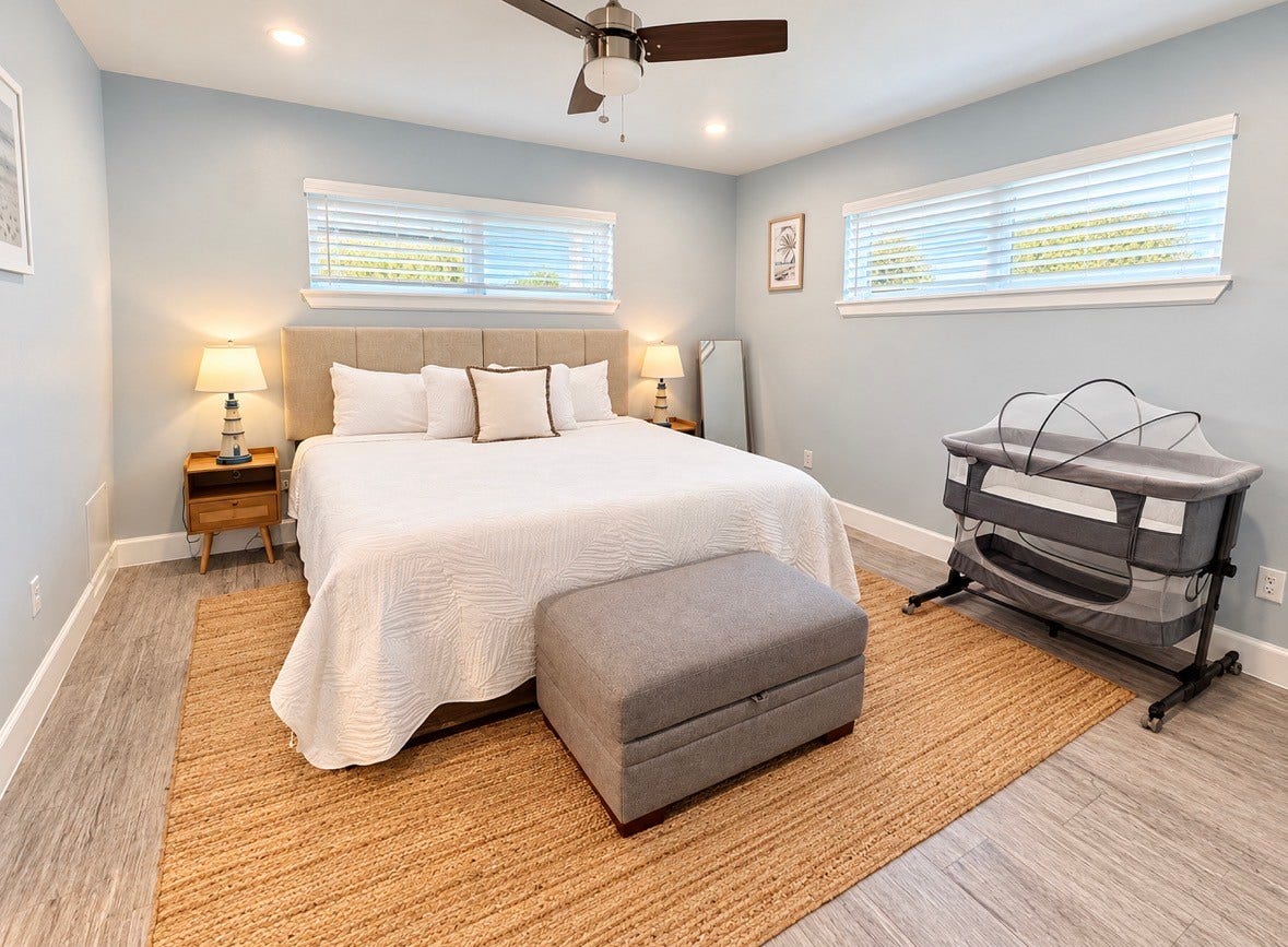 1112 32nd Street, Galveston, TX 77550 Spacious Primary Bedroom.