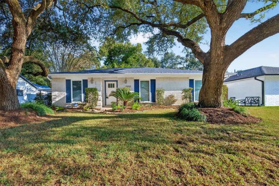 Property photo for 5938 Claridge Drive, Houston, TX