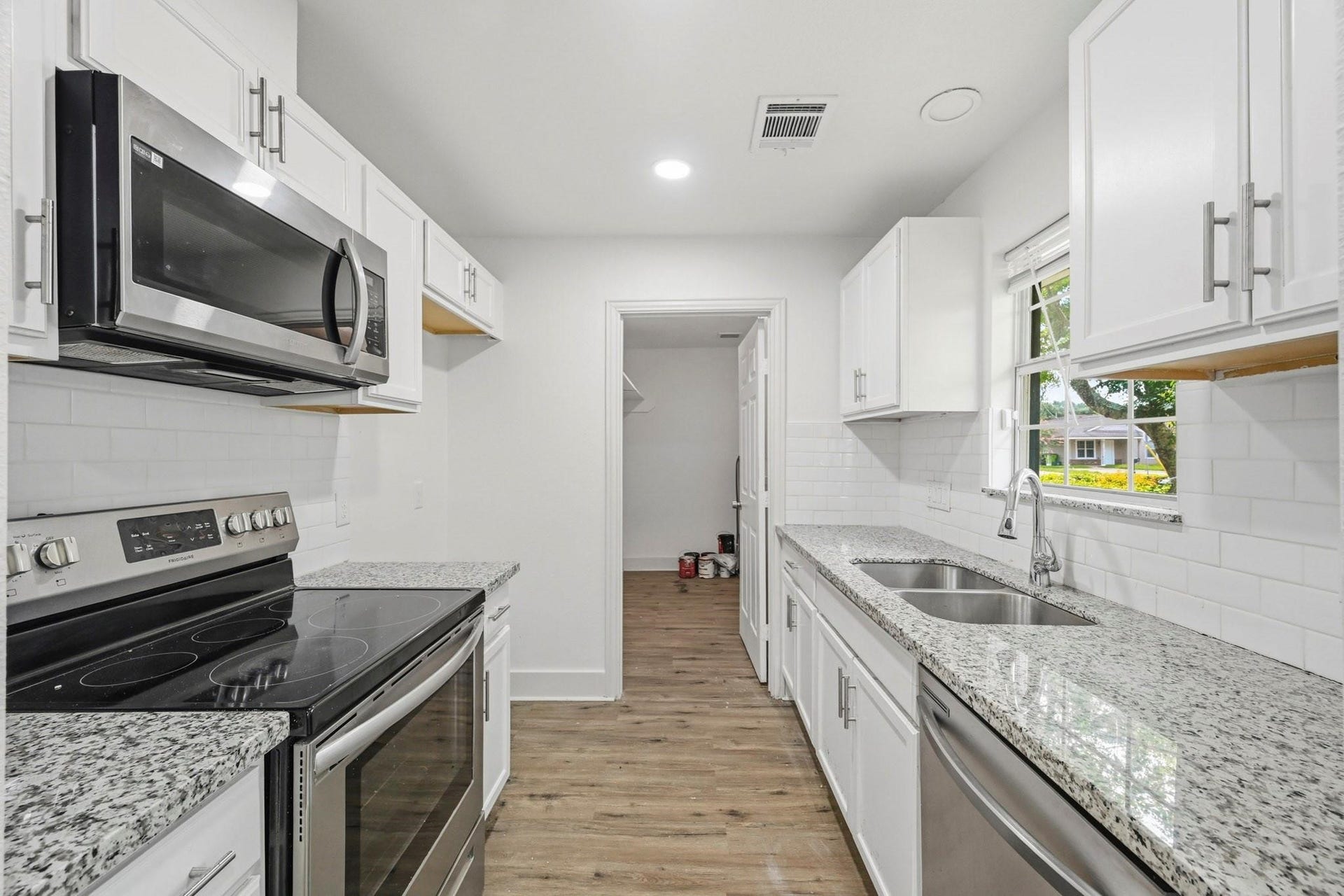 1501 Maiden Lane, Richmond, TX 77469