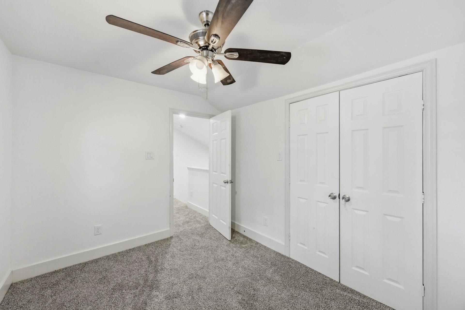 1501 Maiden Lane, Richmond, TX 77469