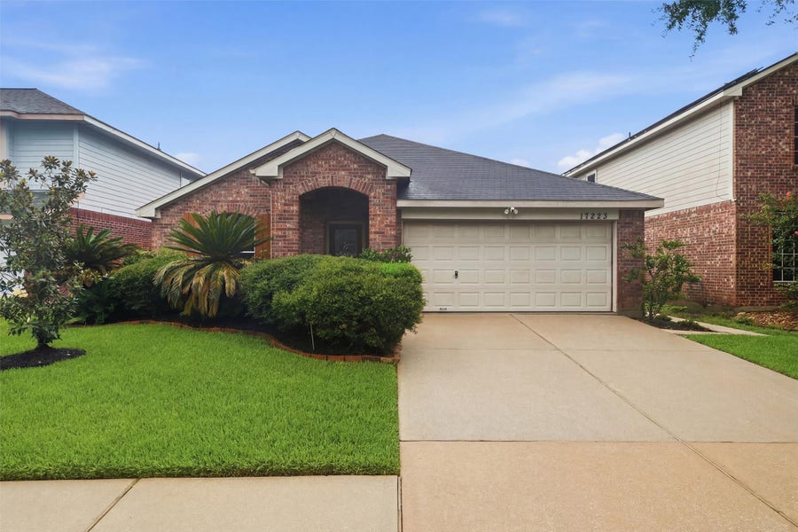 Property photo for 17223 Brookhollow Grove Court, Houston, TX