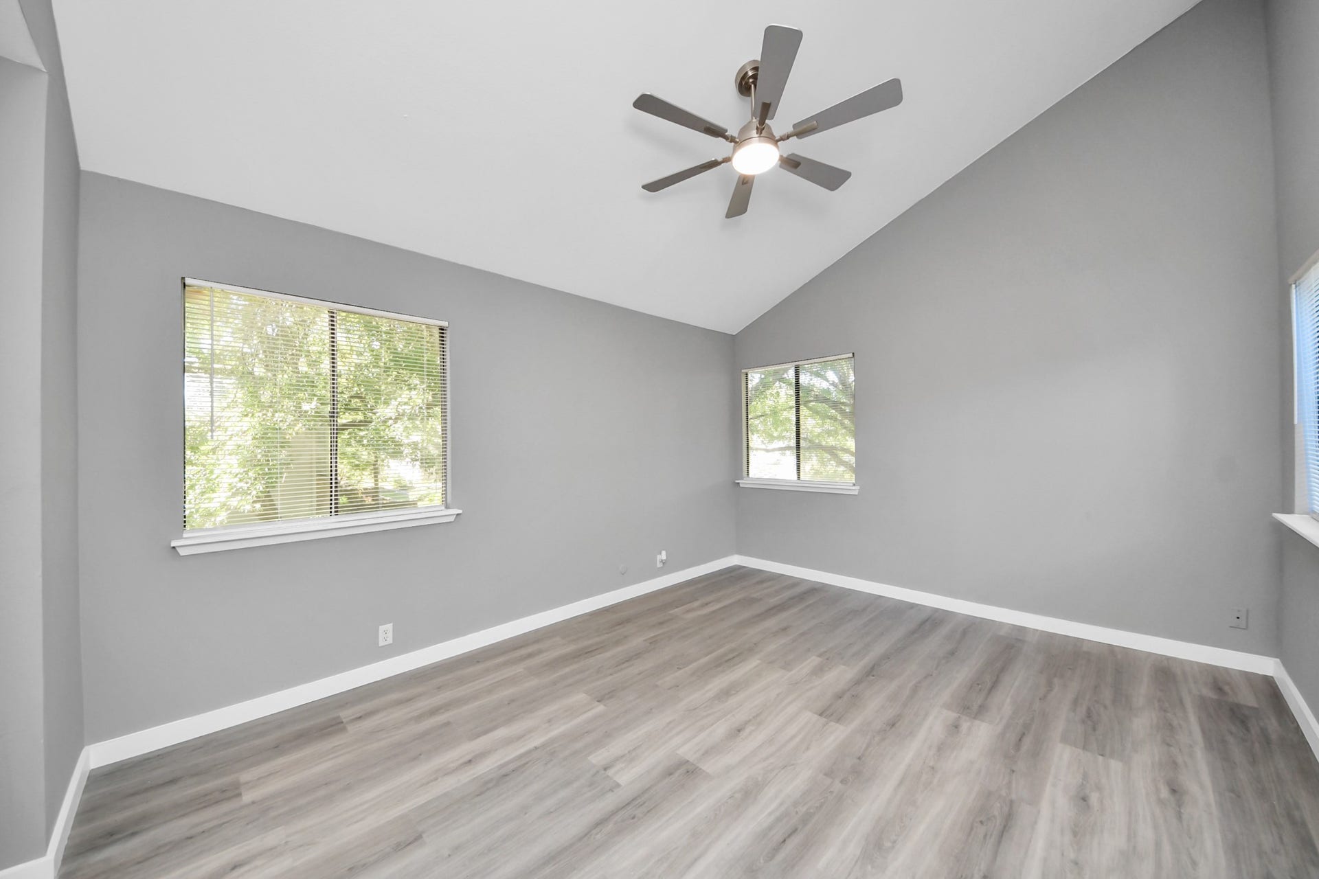 1653 Prairie Mark Lane, Houston, TX 77077 Master Bedroom!