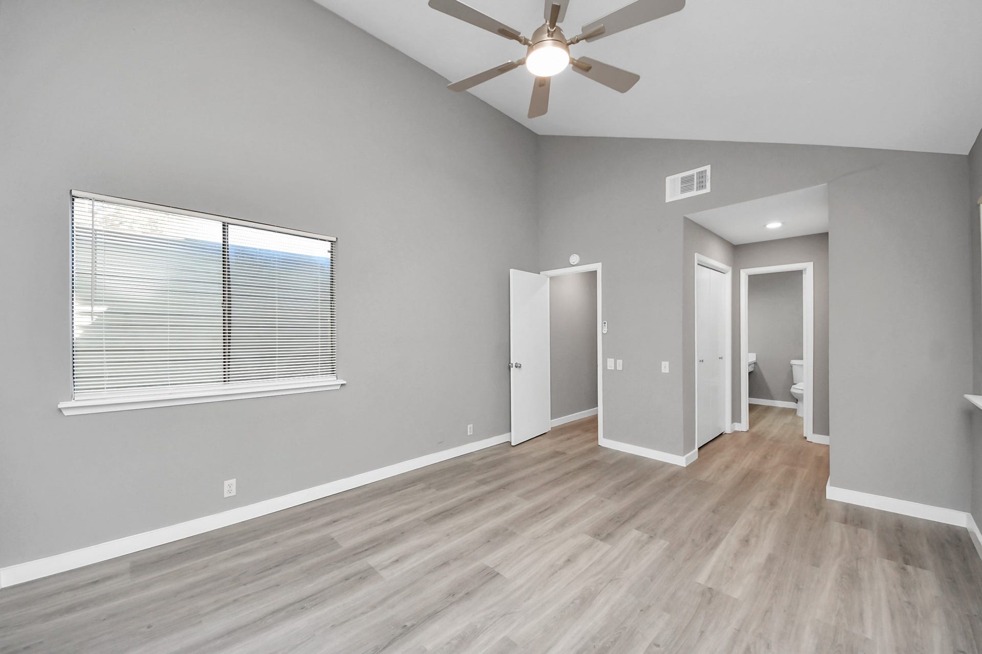 1653 Prairie Mark Lane, Houston, TX 77077 Master Bedroom!