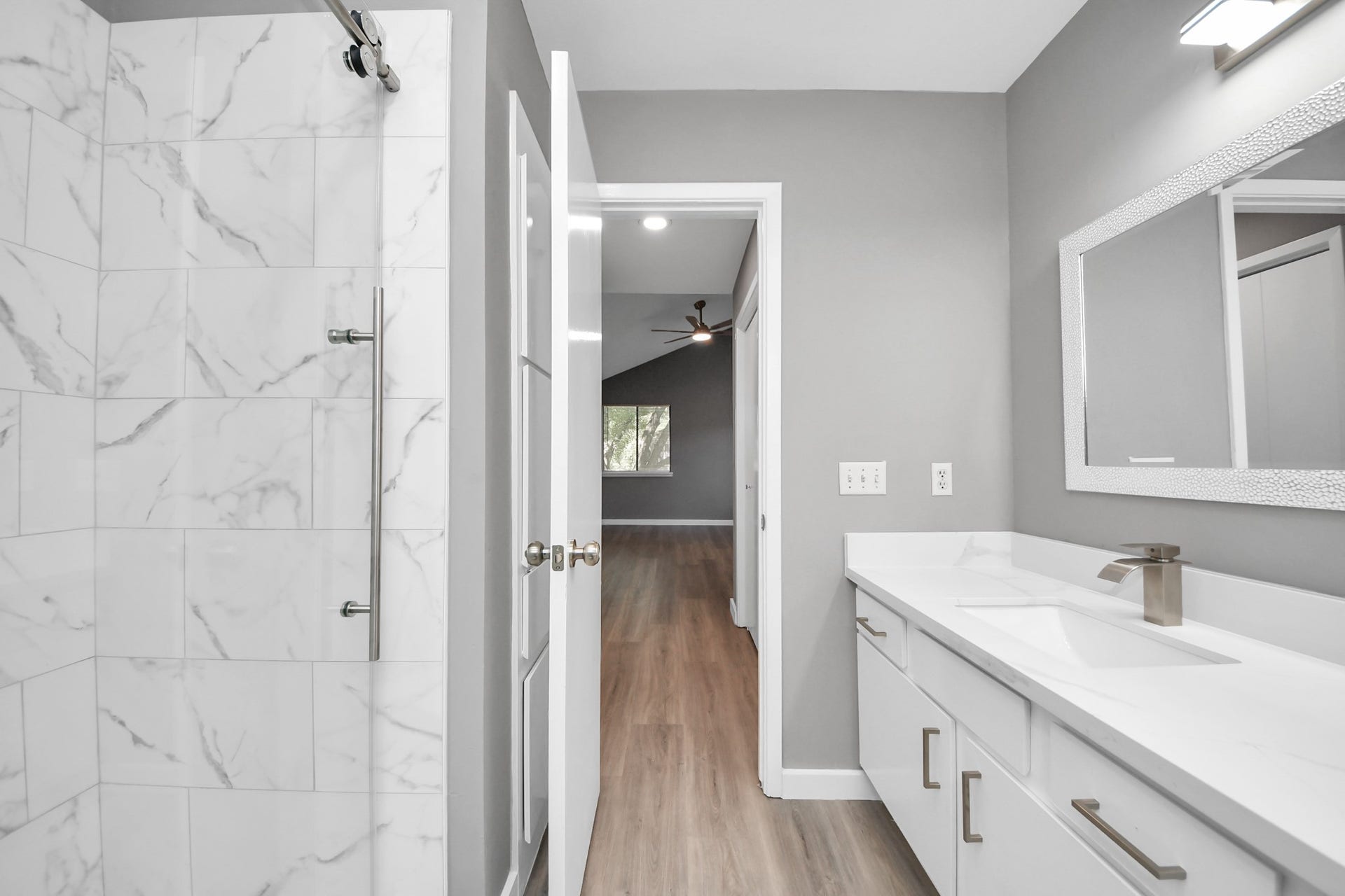 1653 Prairie Mark Lane, Houston, TX 77077 Master Bath!
