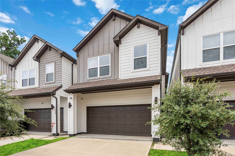Property photo for 1411 Bigelow Street, Houston, TX