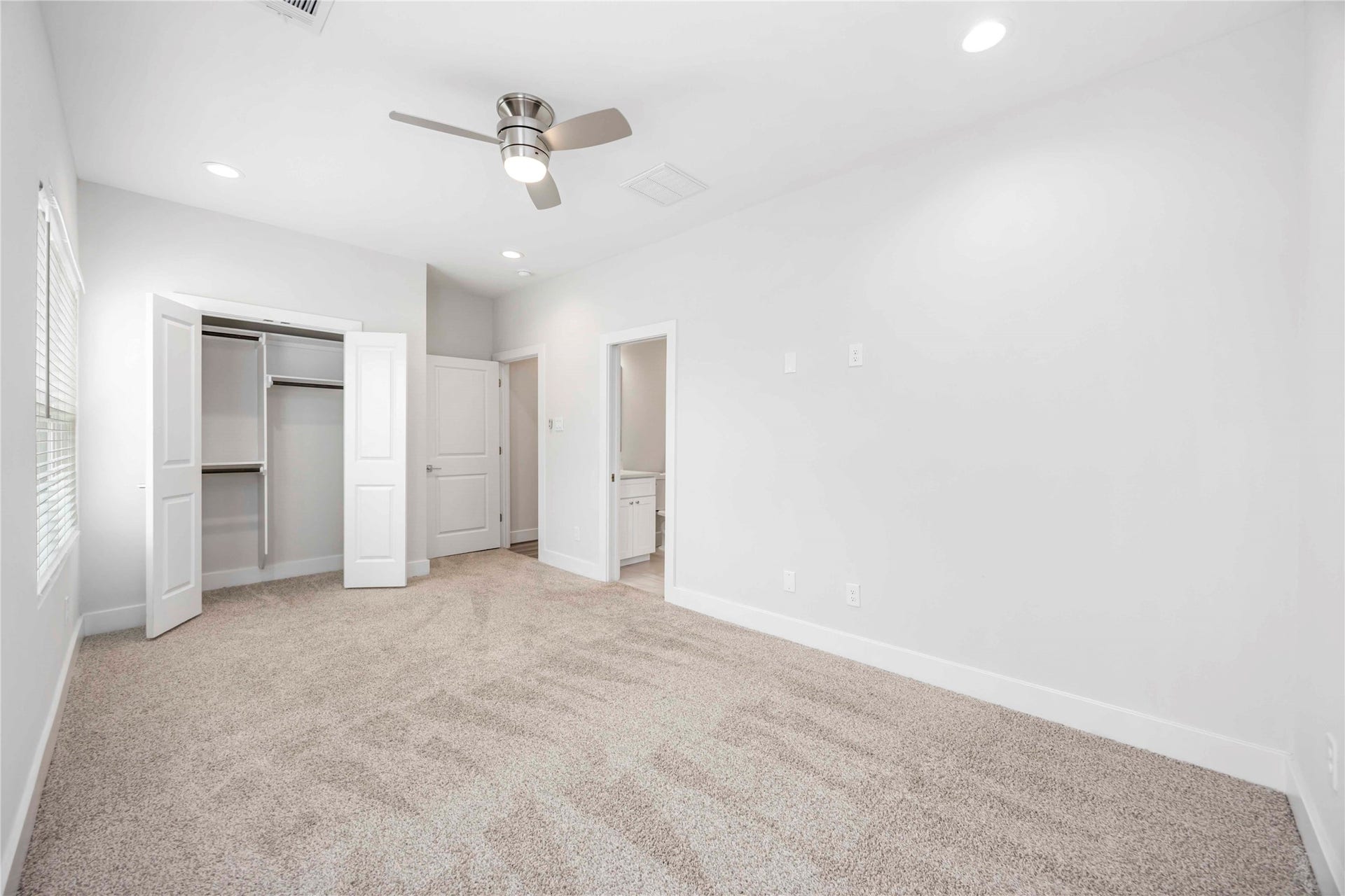 1411 Bigelow Street, Houston, TX 77009