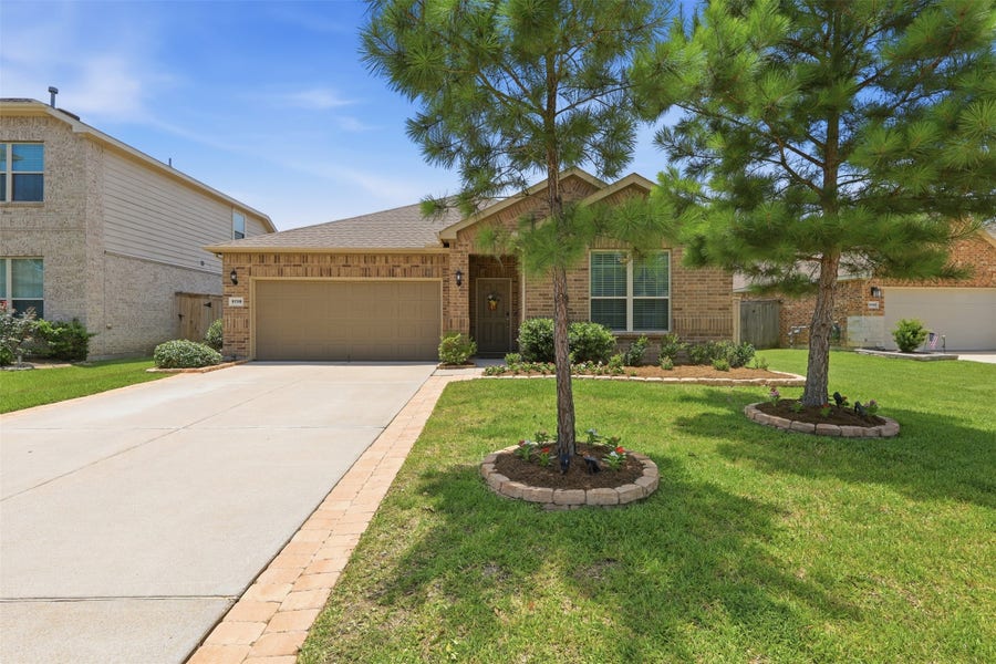 Property photo for 9739 Birdsnest Court, Spring, TX
