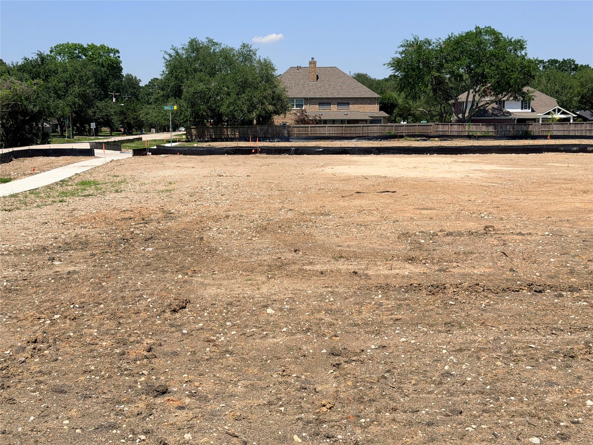1202 Oaklen Court, Friendswood, TX 77546 Back View