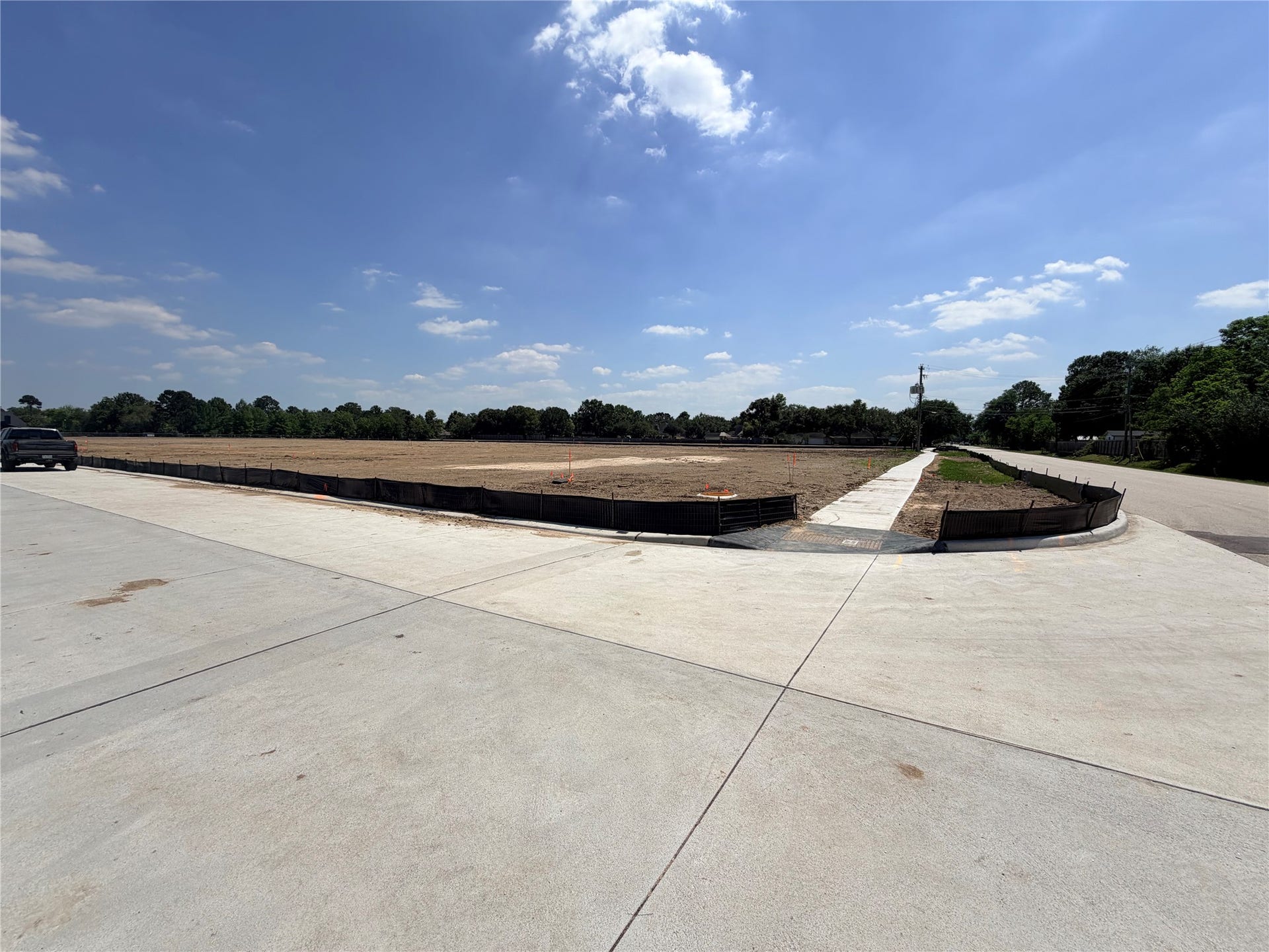 1202 Oaklen Court, Friendswood, TX 77546 Exterior View