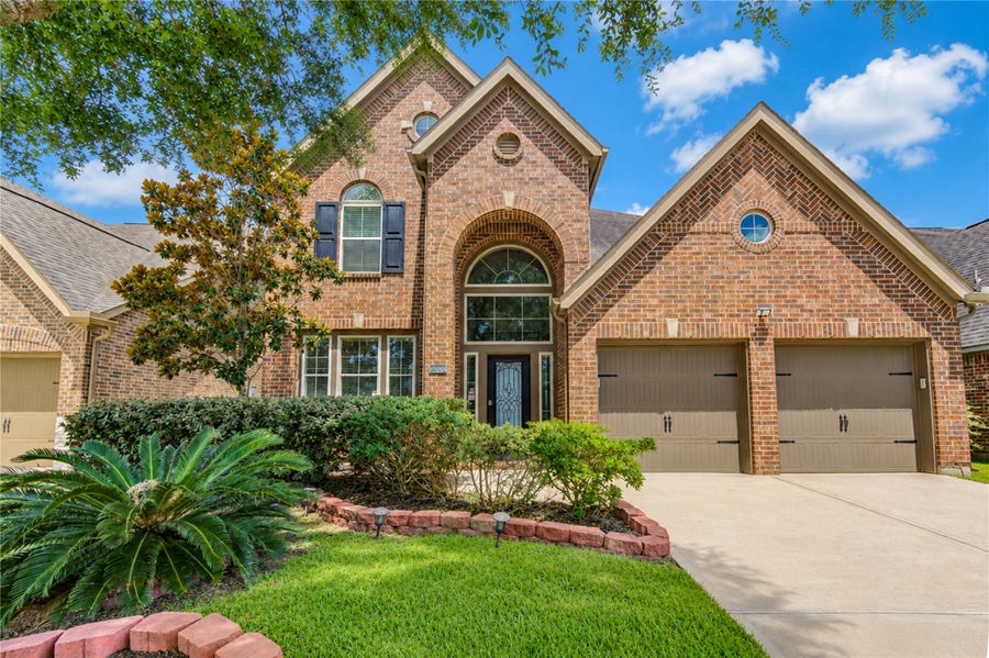 Property photo for 3707 Cibolo Court, Pearland, TX