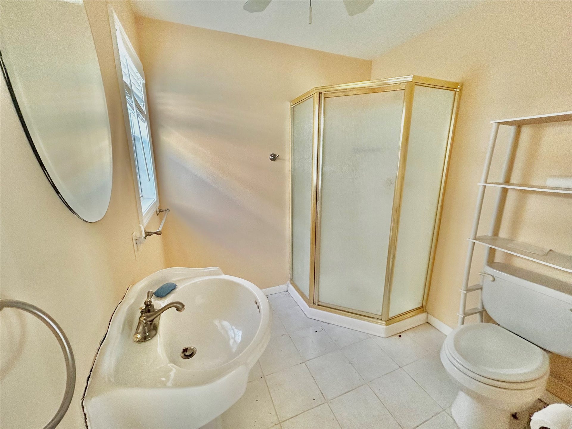 927 27th Street, San Leon, TX 77539 Optional - Yellow home