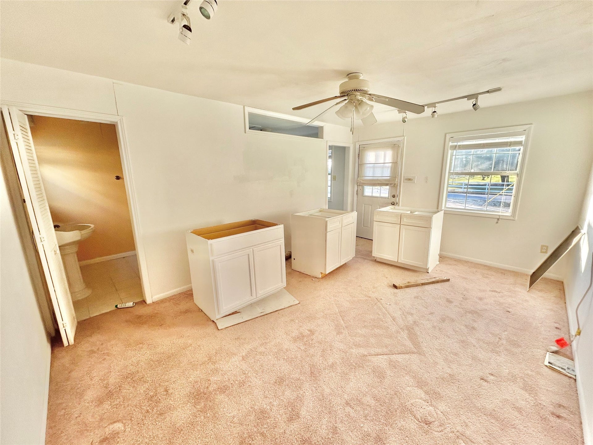 927 27th Street, San Leon, TX 77539 Optional - Yellow home