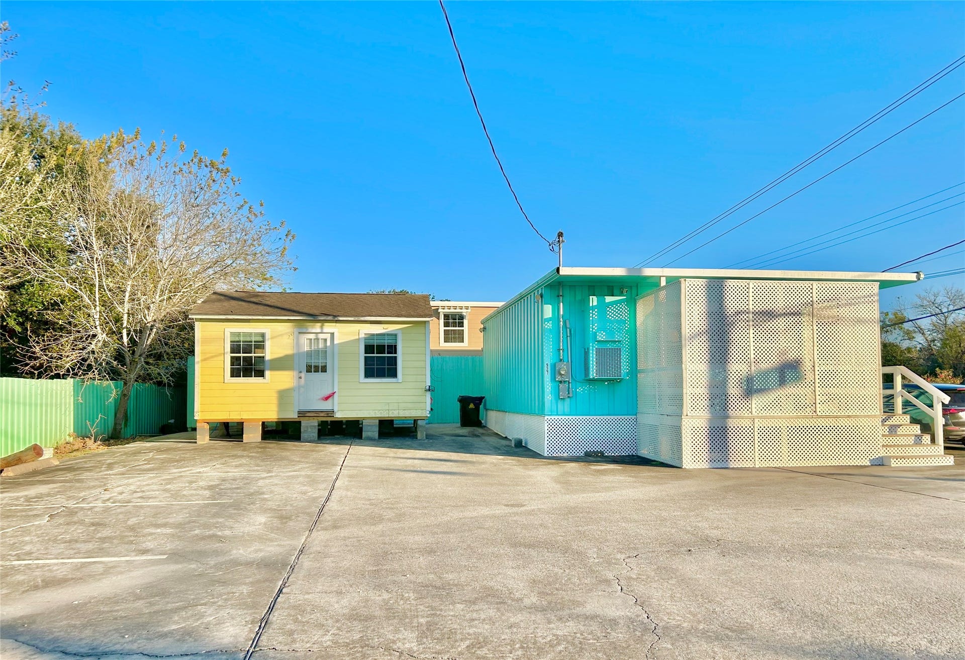 927 27th Street, San Leon, TX 77539 927 27th Street, San Leon, TX 77539