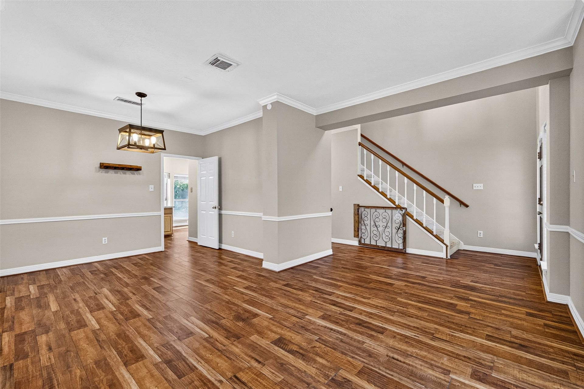 16511 Dawncrest Way, Sugar Land, TX 77498 16511 Dawncrest Way, Sugar Land, TX 77498