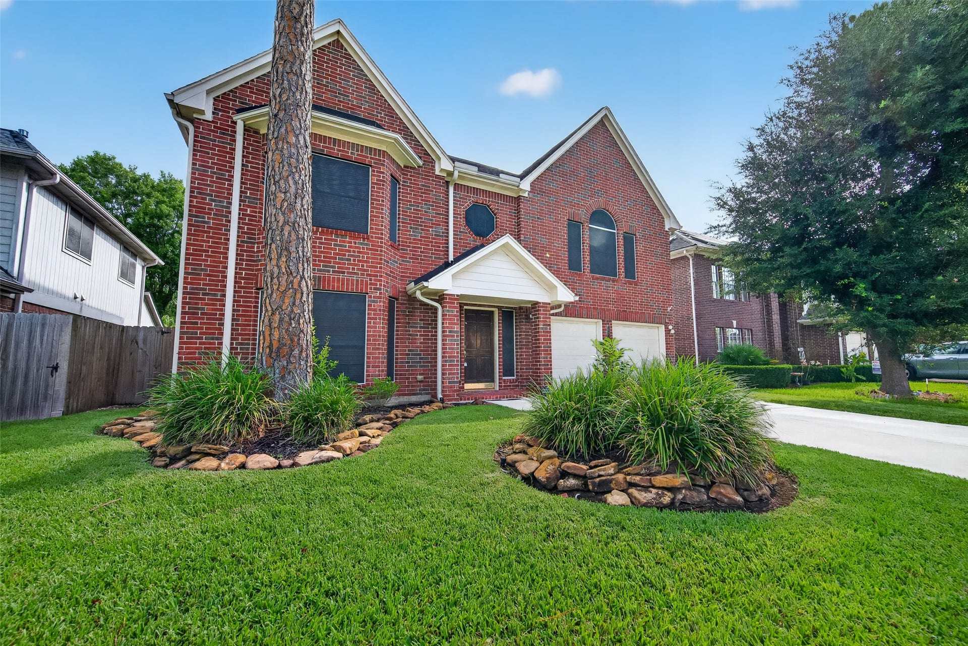 16511 Dawncrest Way, Sugar Land, TX 77498 16511 Dawncrest Way, Sugar Land, TX 77498