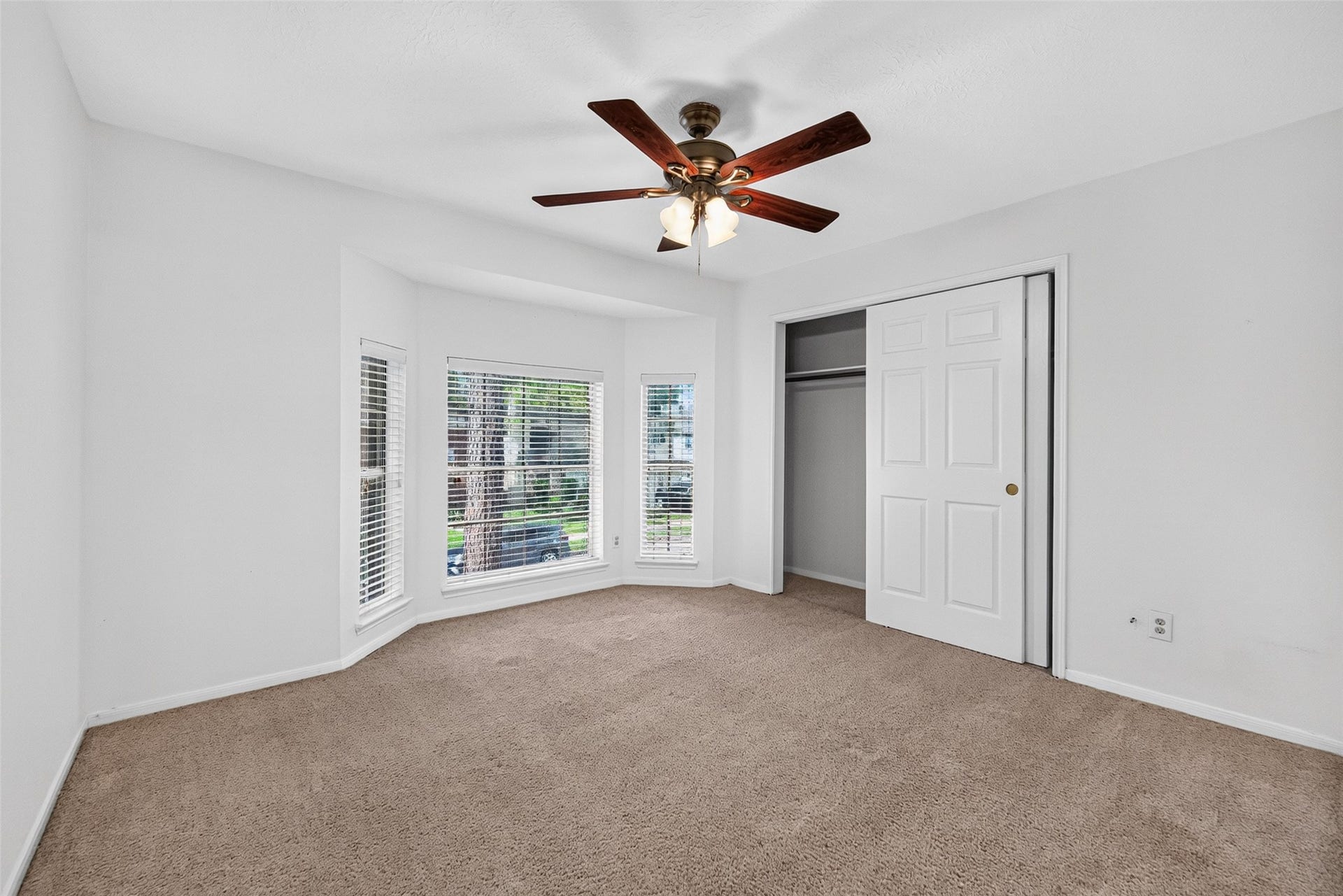 16511 Dawncrest Way, Sugar Land, TX 77498 16511 Dawncrest Way, Sugar Land, TX 77498