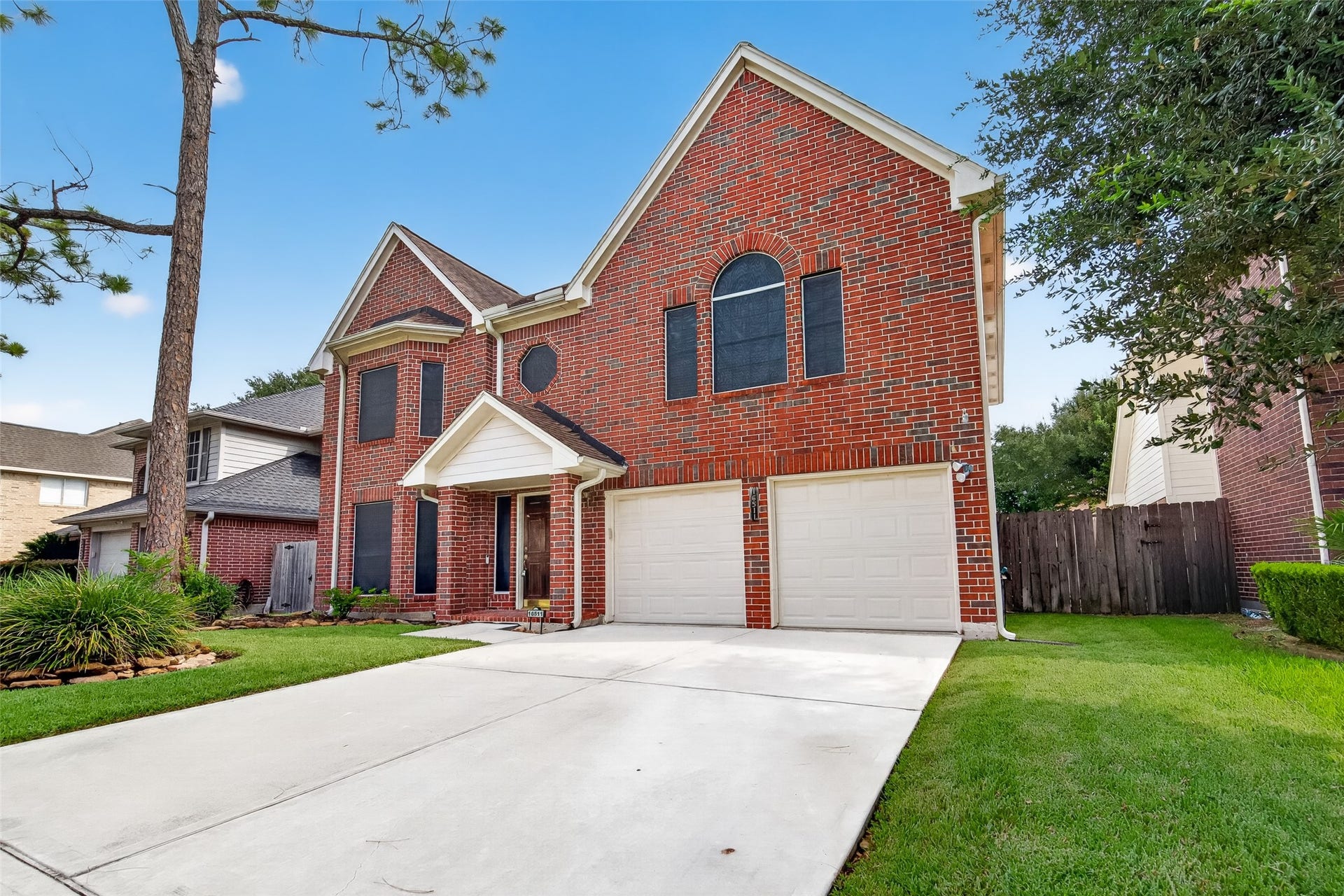 16511 Dawncrest Way, Sugar Land, TX 77498 16511 Dawncrest Way, Sugar Land, TX 77498