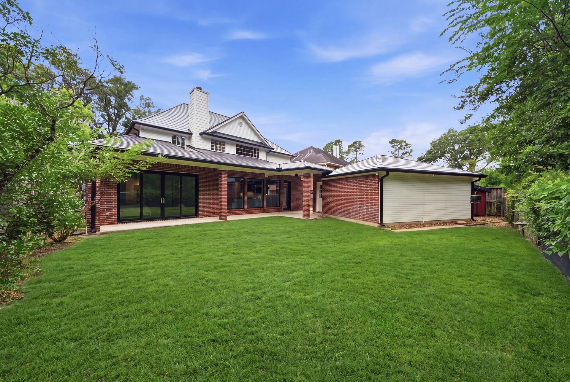 14 Hilshire Grove Lane, Hilshire Village, TX 77055 Backyard.