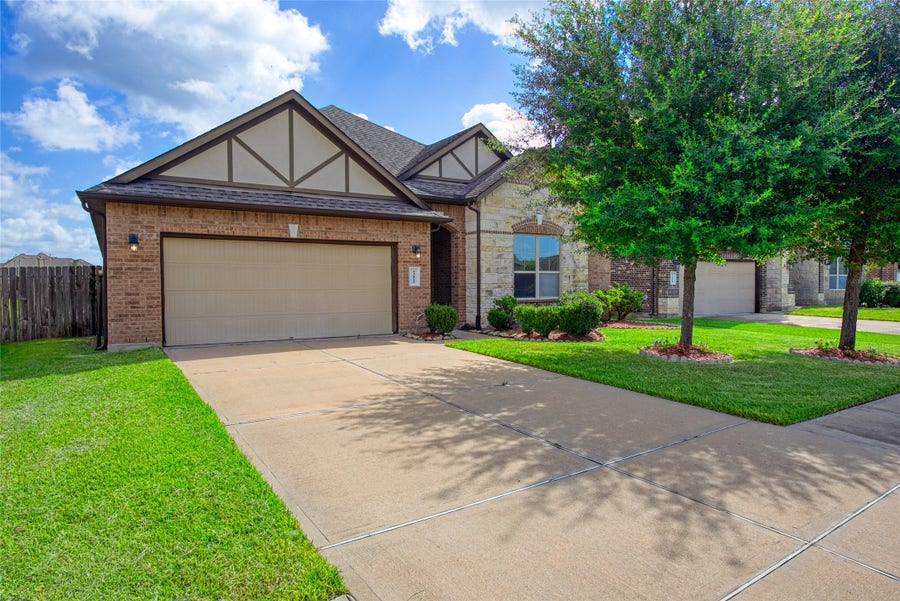 Property photo for 13815 Wixford Trail, Richmond, TX