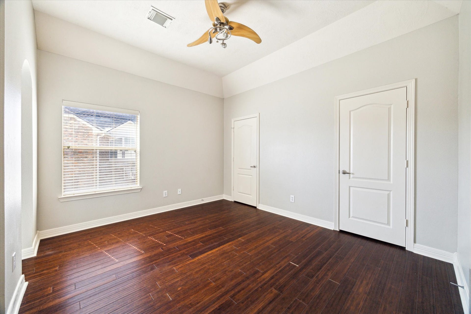 12006 Arcadia Bend Lane, Houston, TX 77041 Third bedroom up w walk-in closet & designer celling fan
