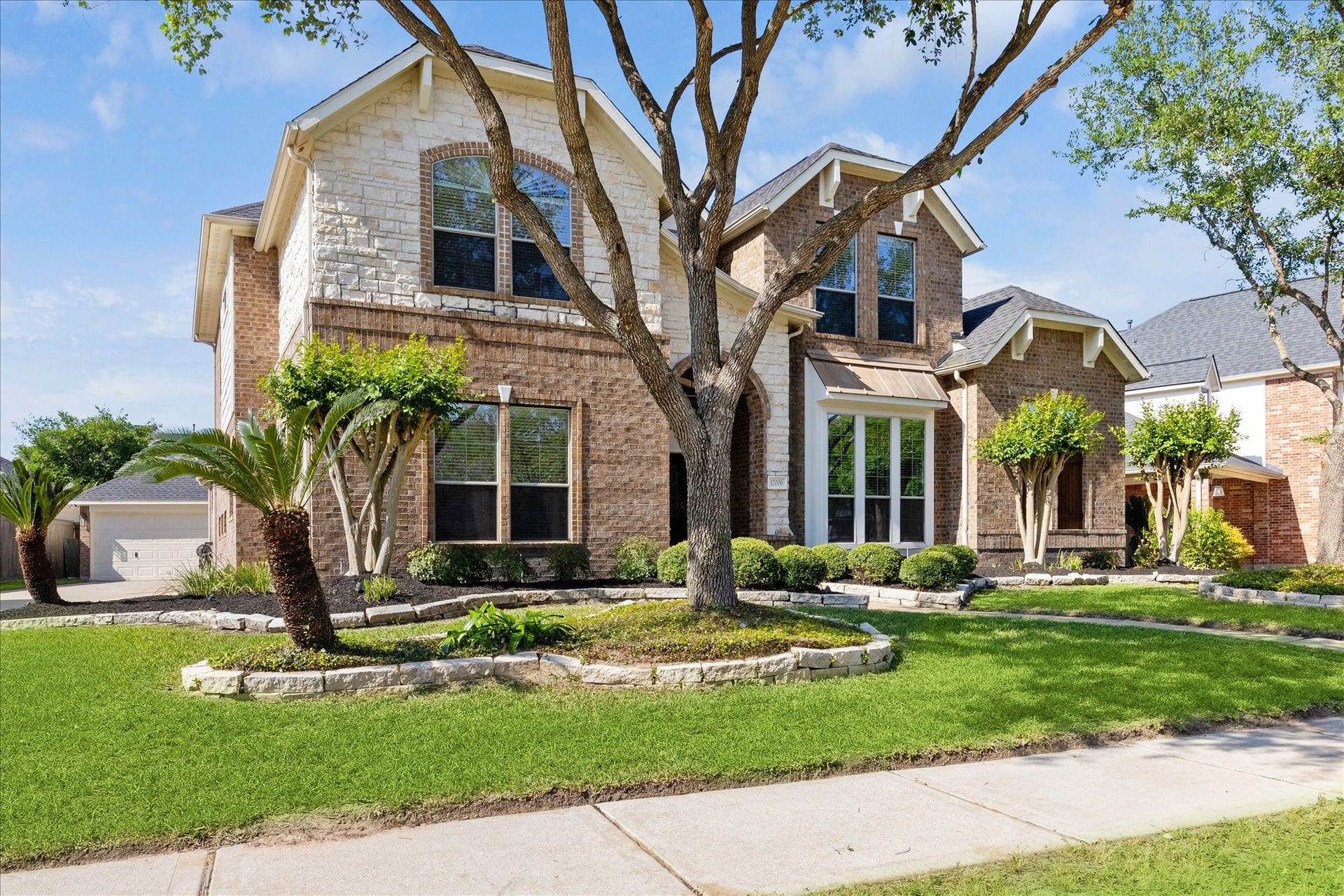 12006 Arcadia Bend Lane, Houston, TX 77041 Lush landscaping in 2026 & sprinkler system
