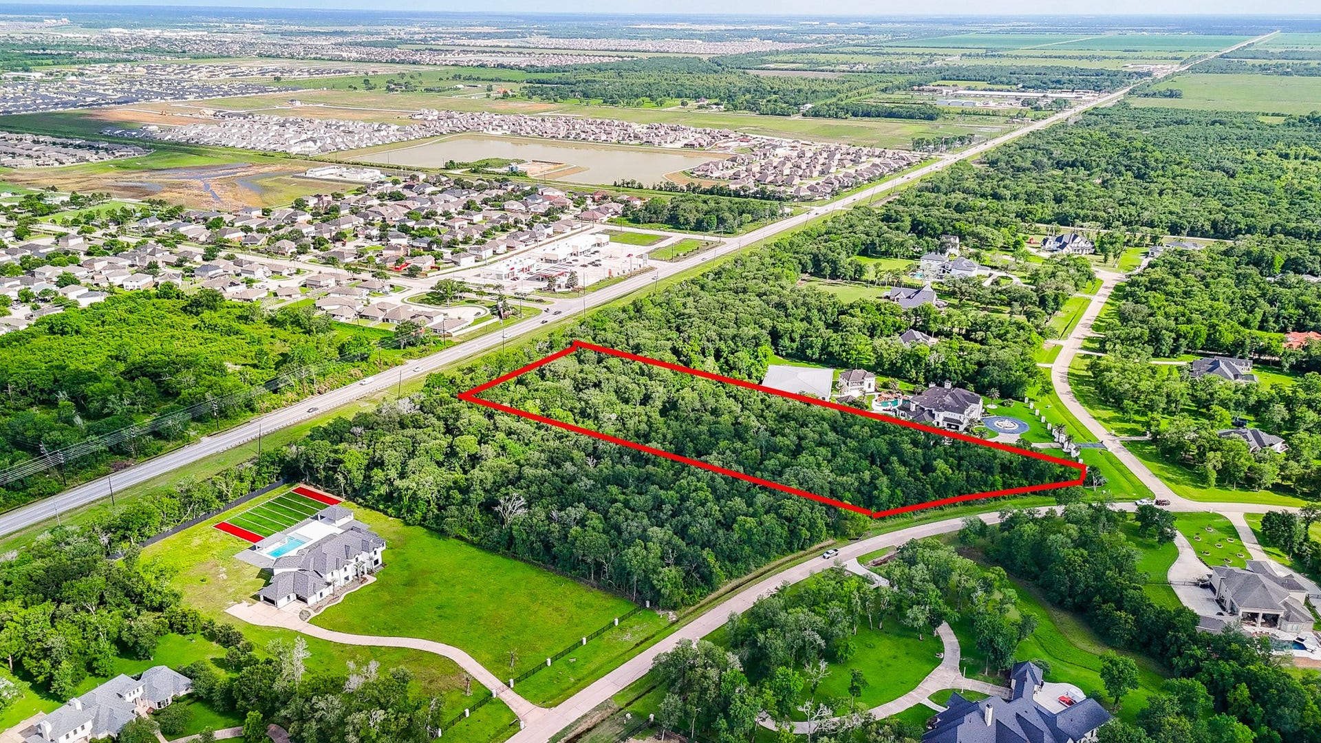8331 Thompson Lake Drive, Missouri City, TX 77459 8331 Thompson Lake Drive, Missouri City, TX 77459