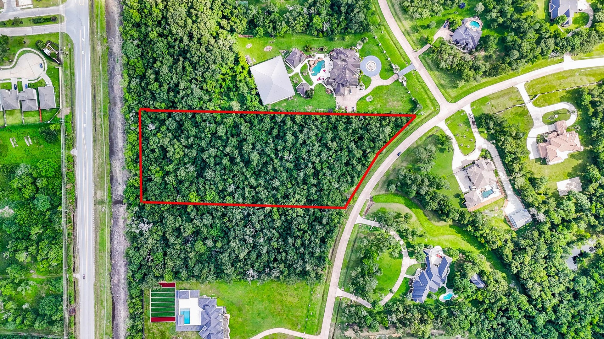 8331 Thompson Lake Drive, Missouri City, TX 77459 8331 Thompson Lake Drive, Missouri City, TX 77459