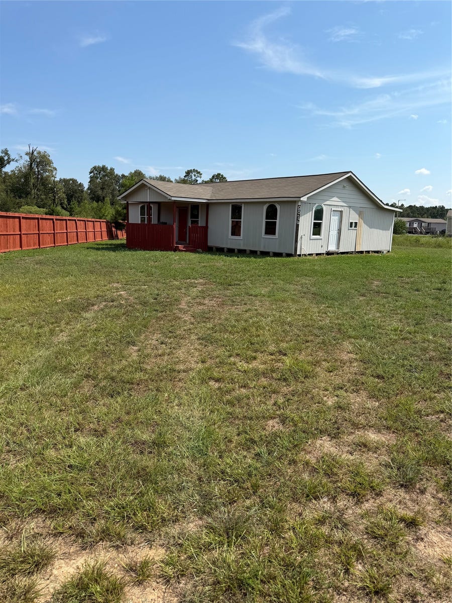 Property photo for 8024 Elise Nicole Drive, Conroe, TX