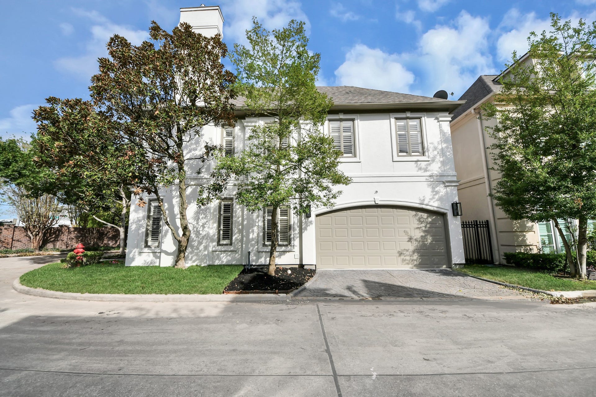 5601 Jane Austen Street, Houston, TX 77005 5601 Jane Austen Street, Houston, TX 77005