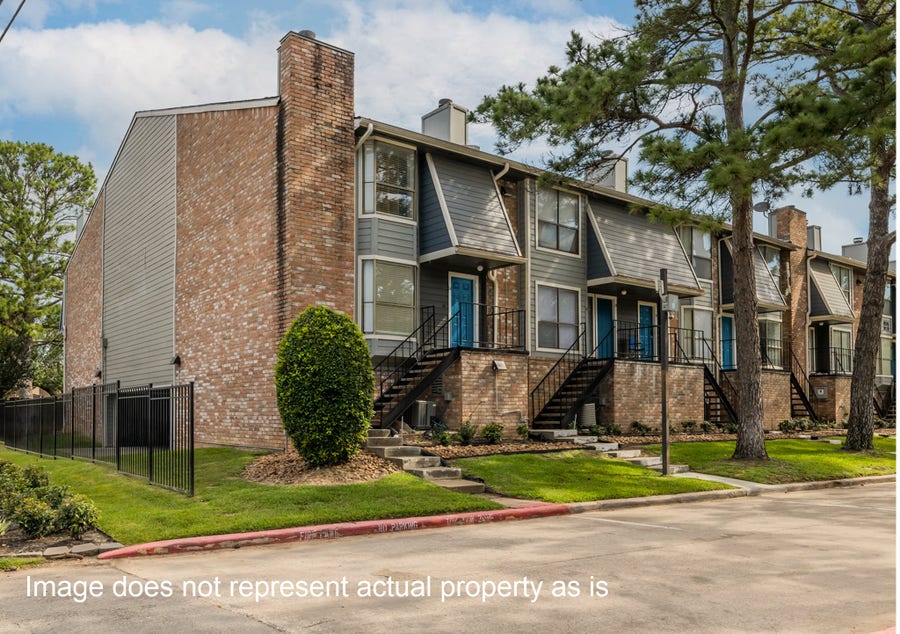Property photo for 2102-M01 Place Rebecca Lane, Houston, TX