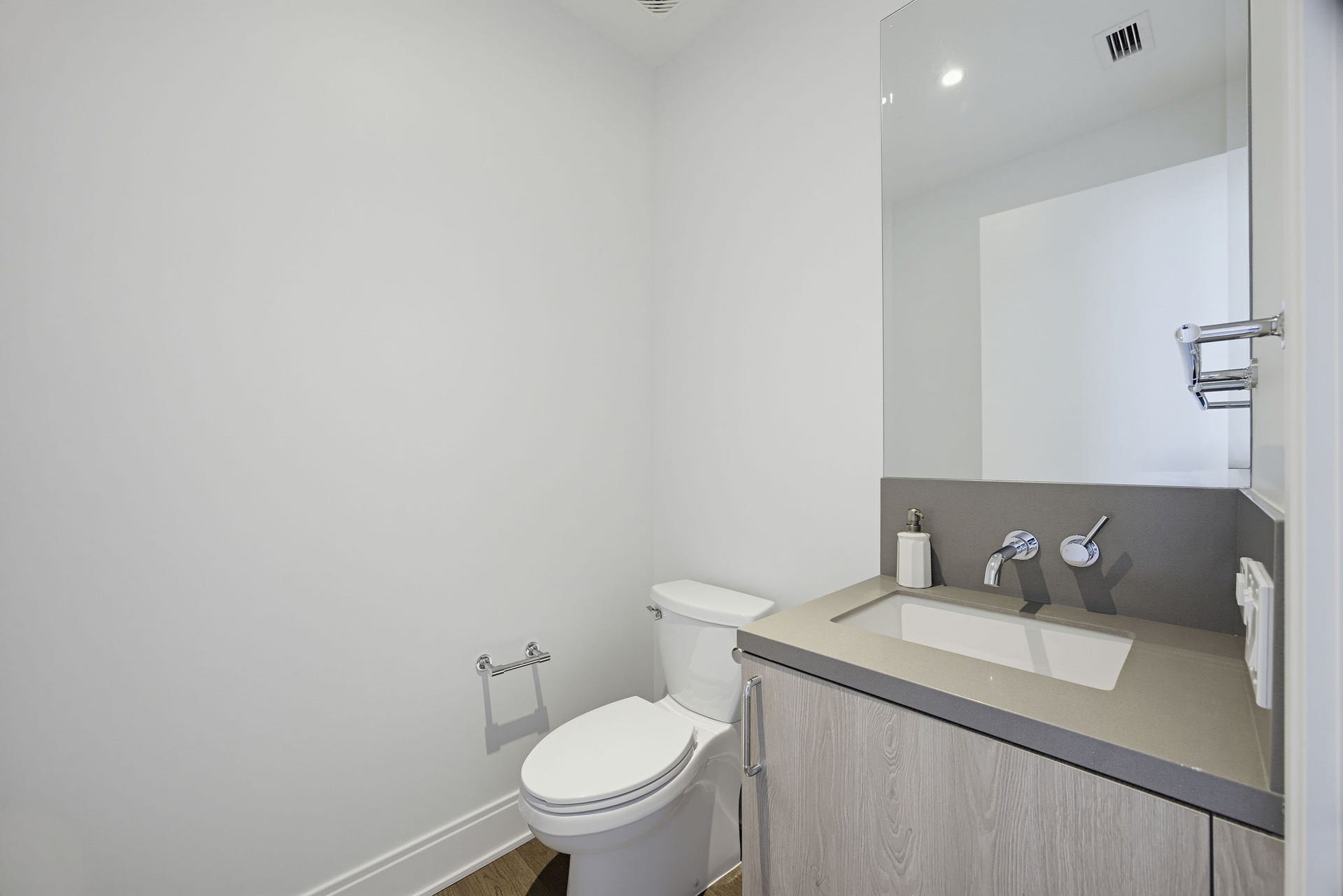 2323 W Main Street, #401, Houston, TX 77098 2323 W Main Street, #401, Houston, TX 77098