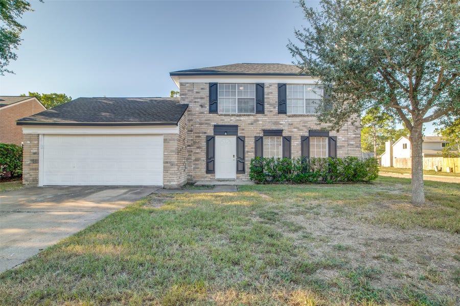 Property photo for 17931 Forest Cedars Drive, Houston, TX