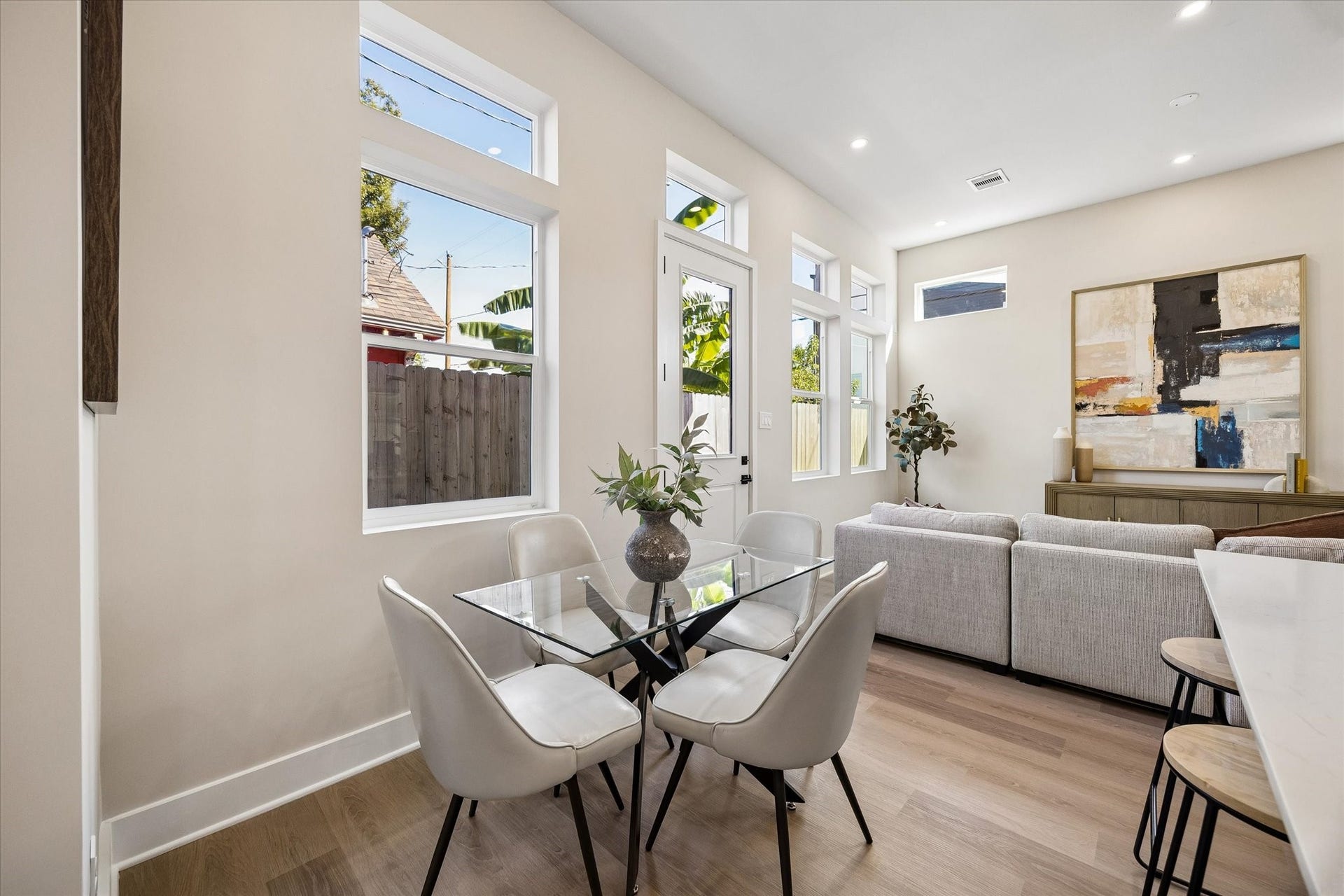This photo is of the Haven at Highland Model Home at 6702 Zaken (Floor Plan B), and may depict upgrades not included in the standard finishes for this listing.