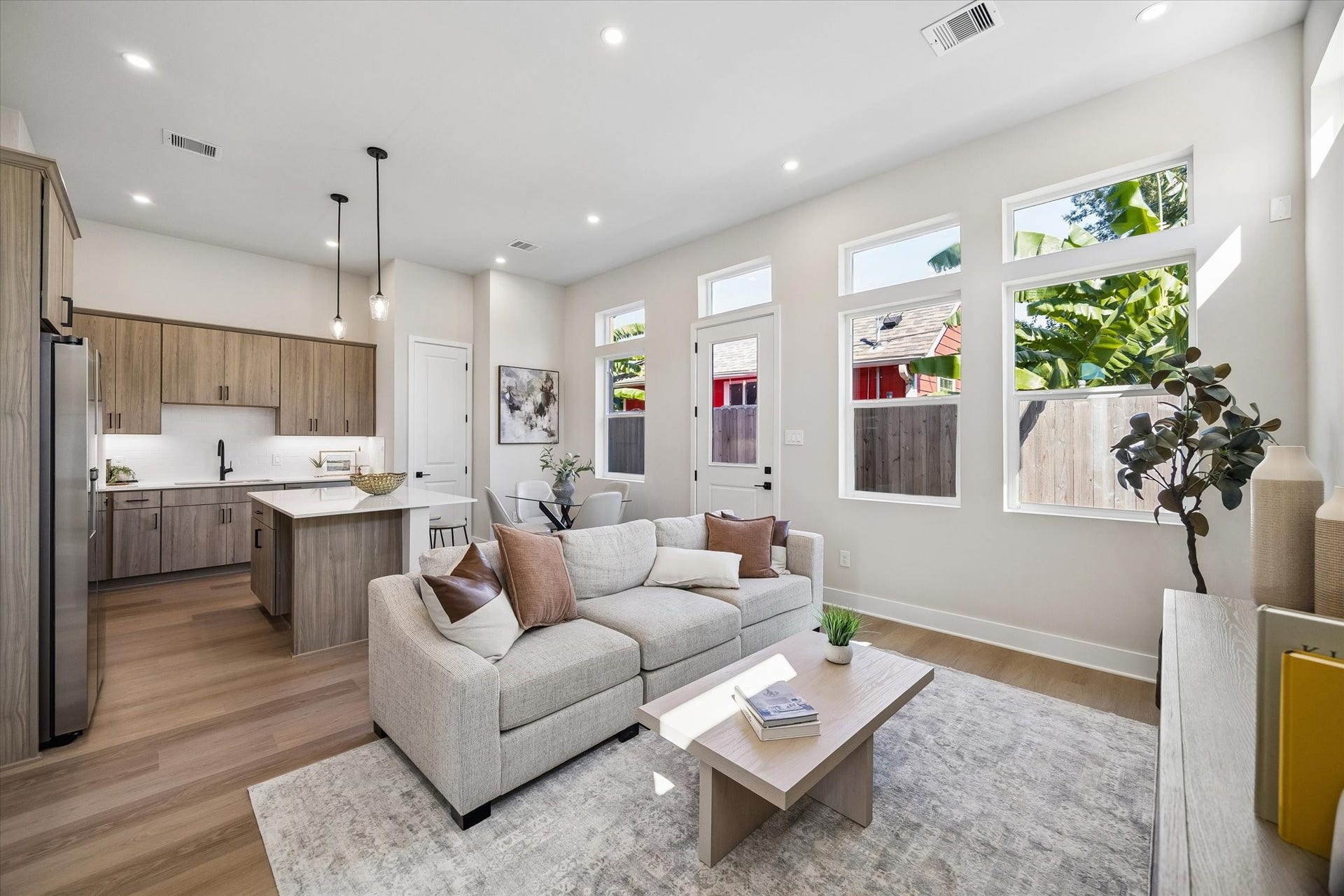 This photo is of the Haven at Highland Model Home at 6702 Zaken (Floor Plan B), and may depict upgrades not included in the standard finishes for this listing.