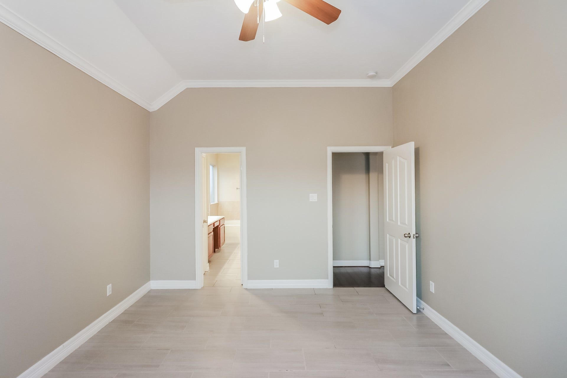 8414 Parapet Place, Rosharon, TX 77583 8414 Parapet Place, Rosharon, TX 77583